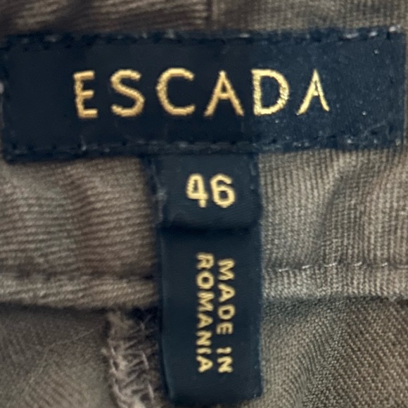 Beautiful Escada Designer Pants Made in Romania in Size 14 (46) - Picture 4 of 4